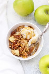 Gluten Free Cider Caramel Apple Crisp - This caramel sauce is made from apple cider! (SO GOOD. And vegan, too!)