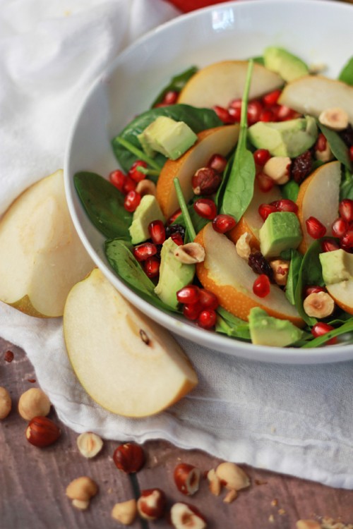 Asian Pear and Pomegranate Salad (Whole30 + Paleo) // One Lovely Life