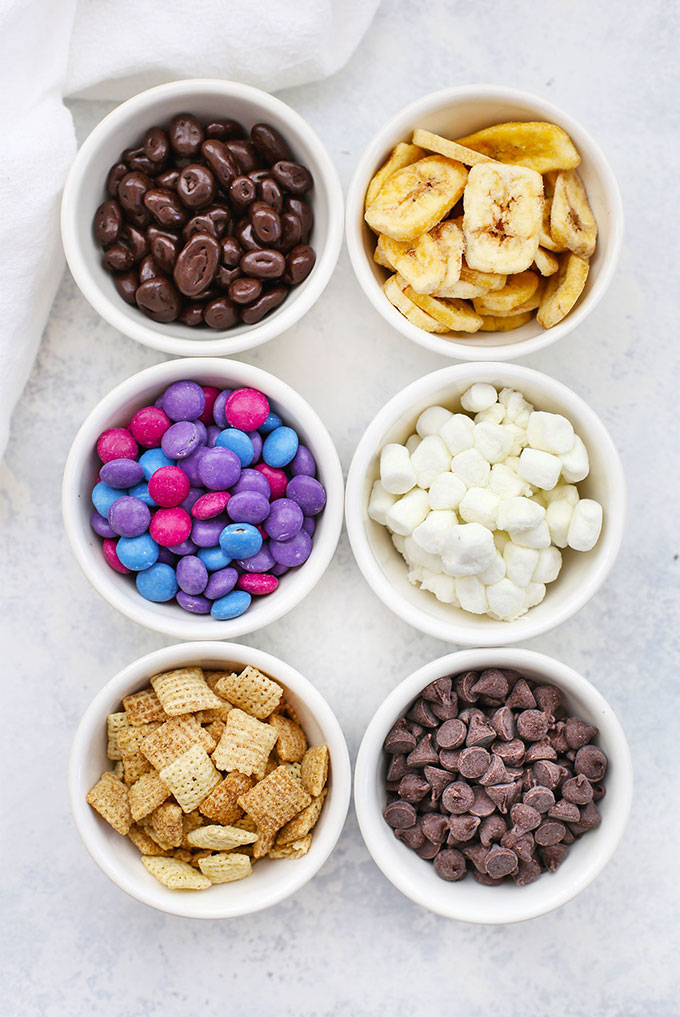 Fun Mix-ins for a DIY Trail Mix Bar from One Lovely Life