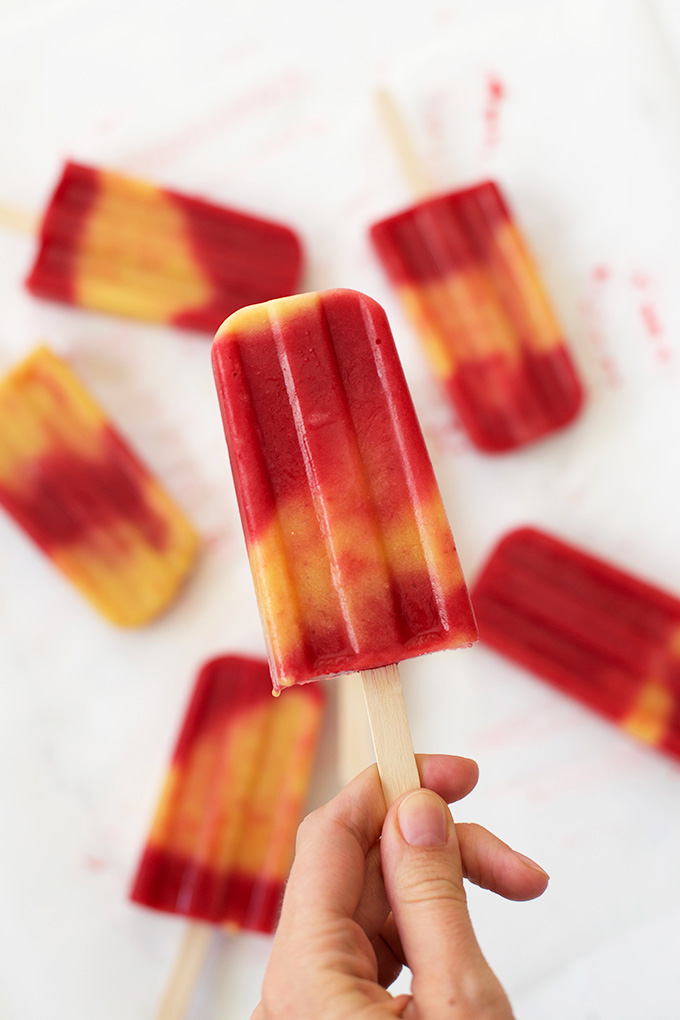 Peach & Raspberry Swirl Popsicles - naturally sweetened and naturally delicious.