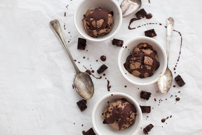 This is dairy free and heavenly. The brownies and chocolate shell make it even more amazing. 