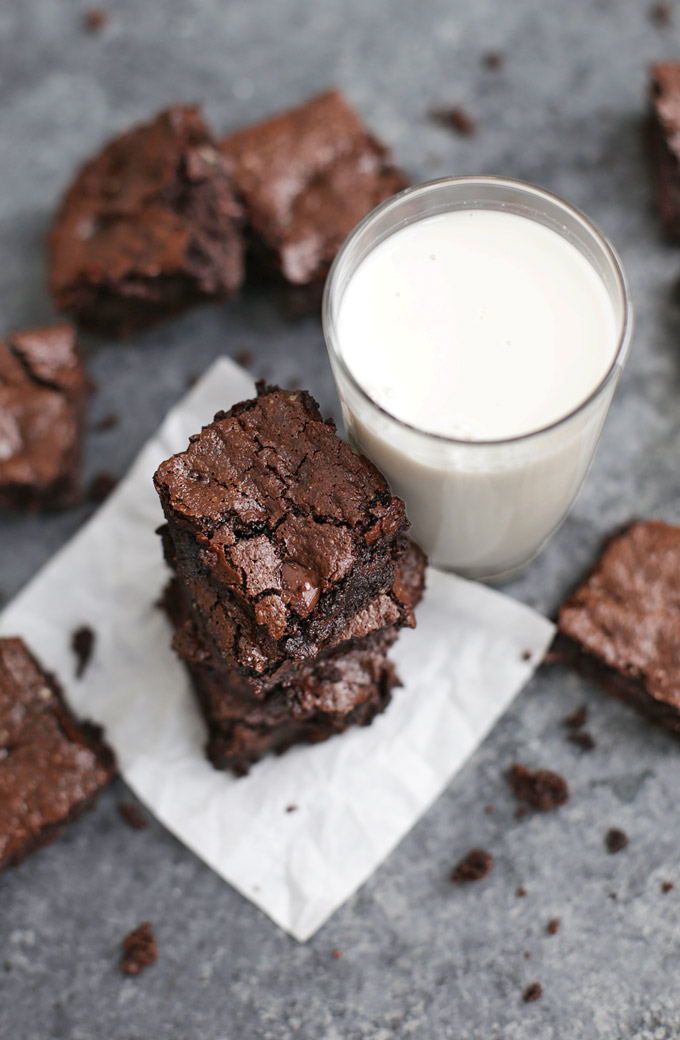The Perfect Gluten Free & Paleo Brownies -- Fudgy, rich and delicious all without gluten, grains, or dairy! 