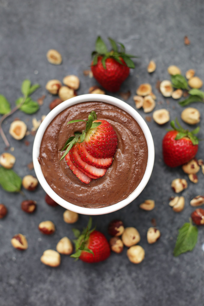 This healthier vegan nutella is good on EVERYTHING. Plus, it's paleo, dairy free, and refined sugar free! 