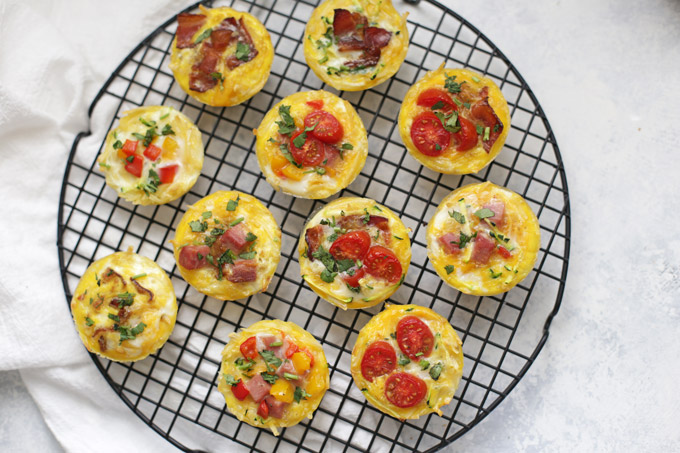 Mini Quiche with Hash Brown Crust - These are the perfect gluten free meal prep or brunch recipe!
