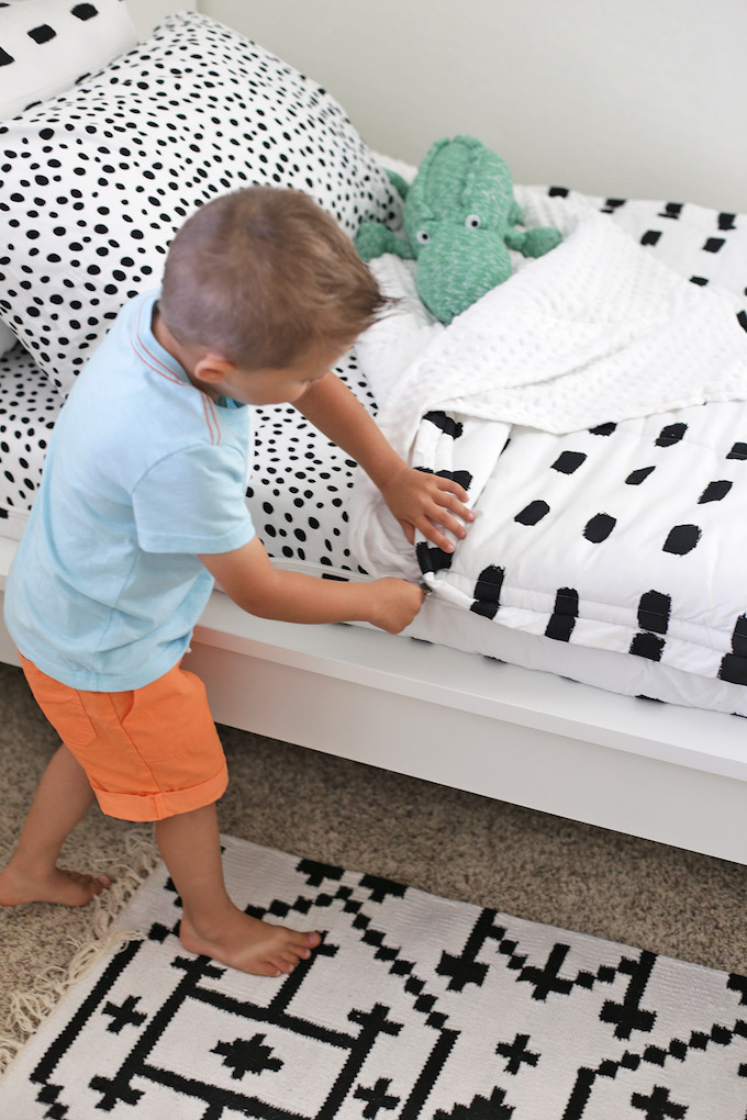 Milo's new bedding is my FAVE - Plenty of trendy, modern, and classic designs, and it zips to close! 