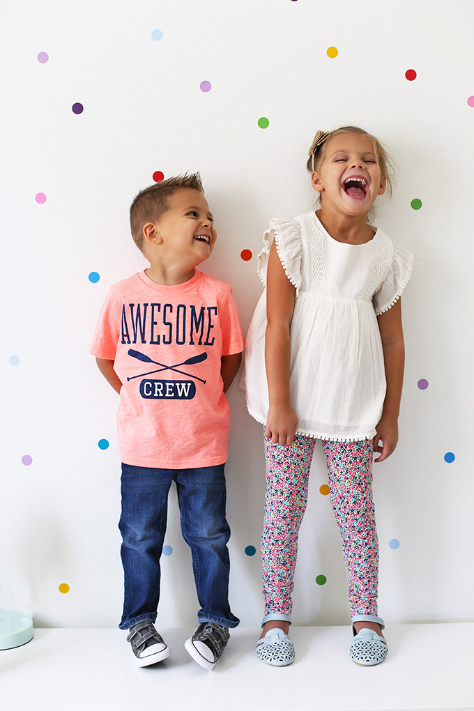 How to Create a Capsule Wardrobe for Kids! Love these outfits from @kohls! 