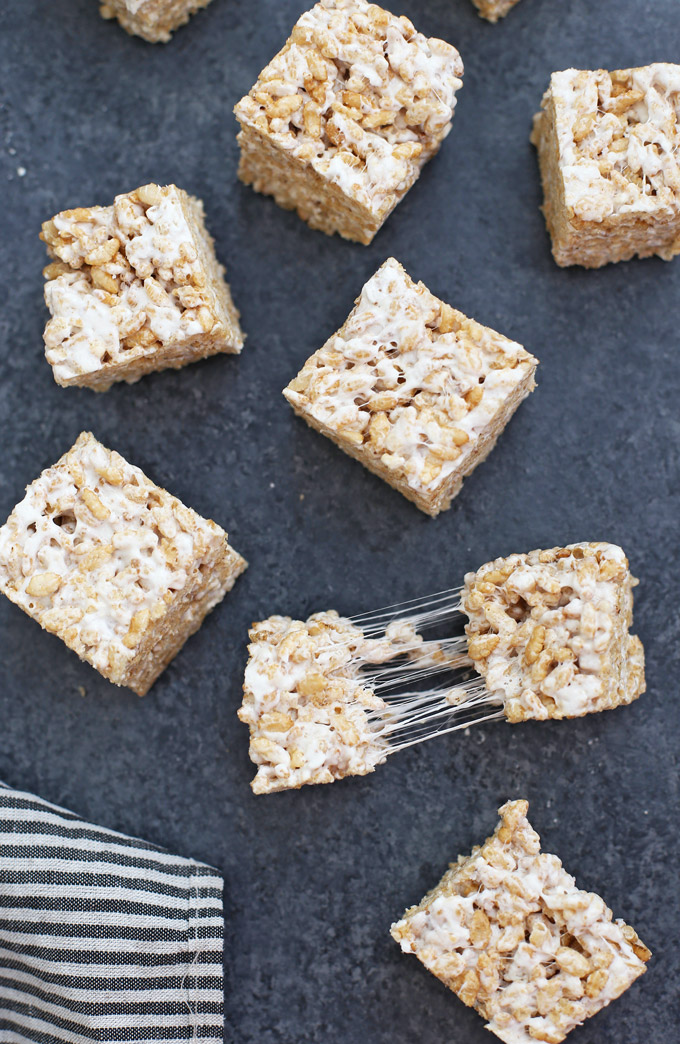 Toasted Marshmallow Rice Krispies Treats - These are a childhood classic made SO MUCH BETTER! The toasted marshmallow flavor is amazing! 