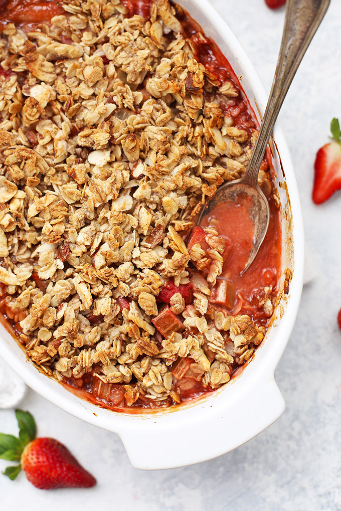 The BEST Strawberry Rhubarb Crisp (Gluten Free & Vegan!) This one is naturally sweetened and extra amazing! 