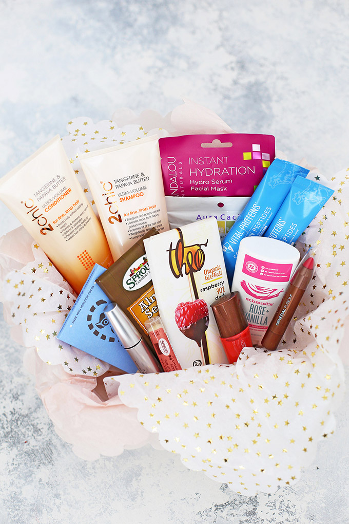 Natural Beauty Products! Our favorite natural beauty products--from makeup, to skincare, hair care, face masks, and more! (All available at @sprouts!) 