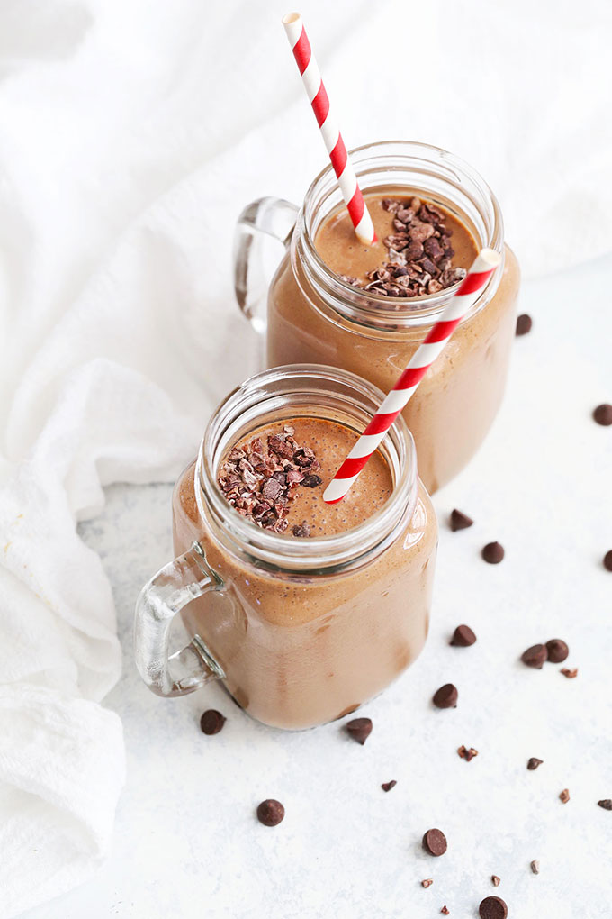 Vegan or Paleo Chocolate Smoothie from One Lovely Life