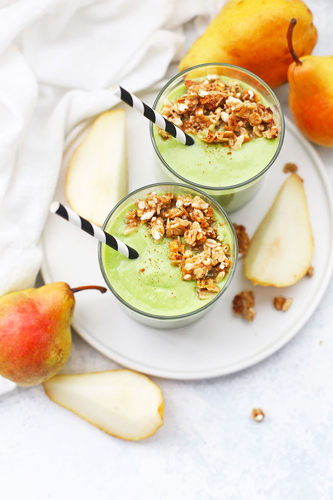 Vegan or Paleo Pear Ginger Smoothie from One Lovely Life