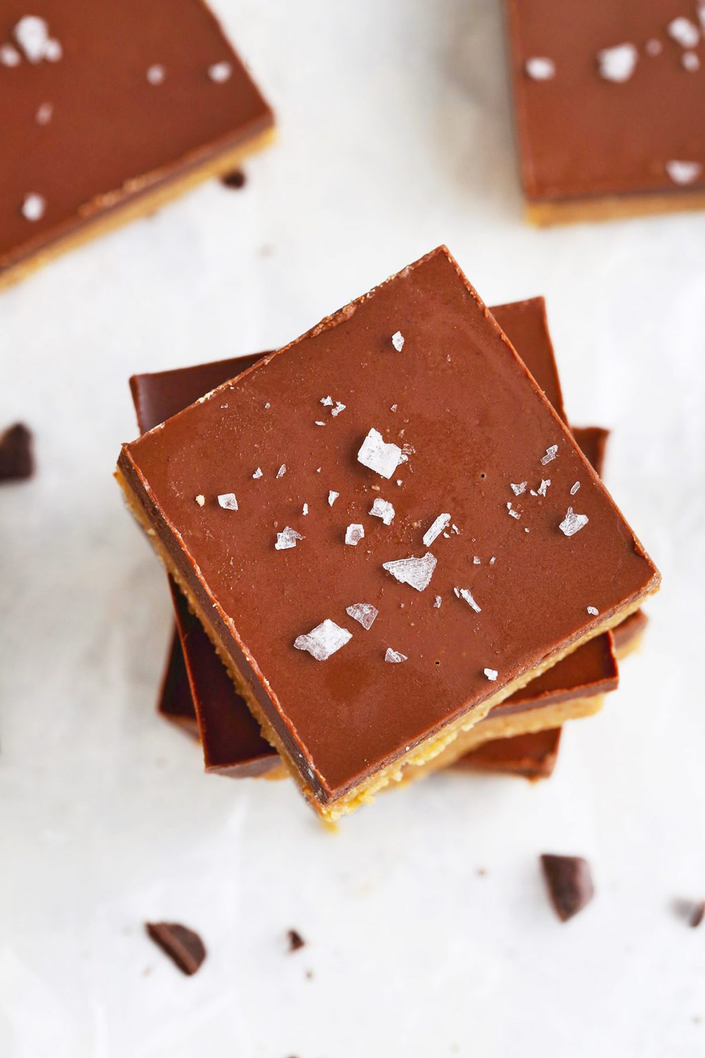 Healthy No Bake Chocolate Peanut Butter Bars (Gluten Free + Vegan ...
