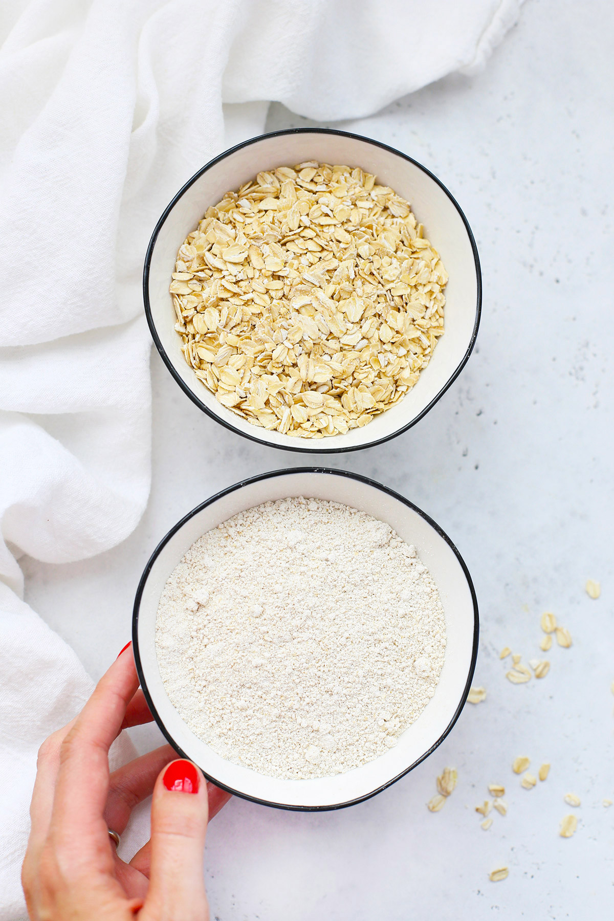How to Make Oat Flour (Gluten-Free, Whole-Grain + Easy!)