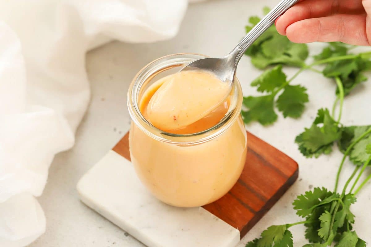 Easy Homemade Bang Bang Sauce (Like Bonefish Grill!)