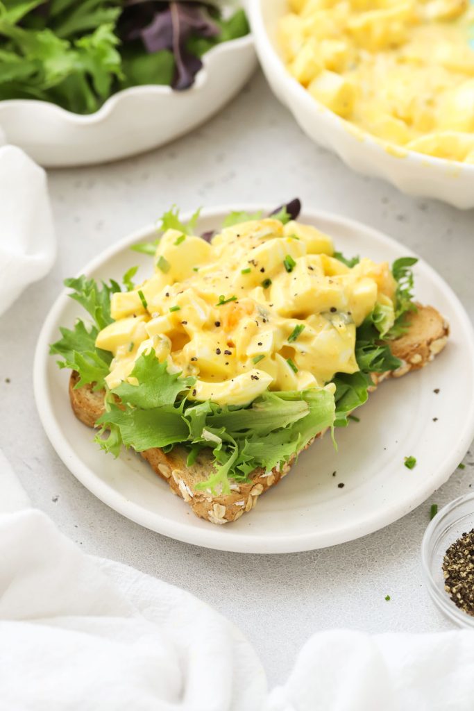 gluten-free egg salad on gluten-free toast with lettuce
