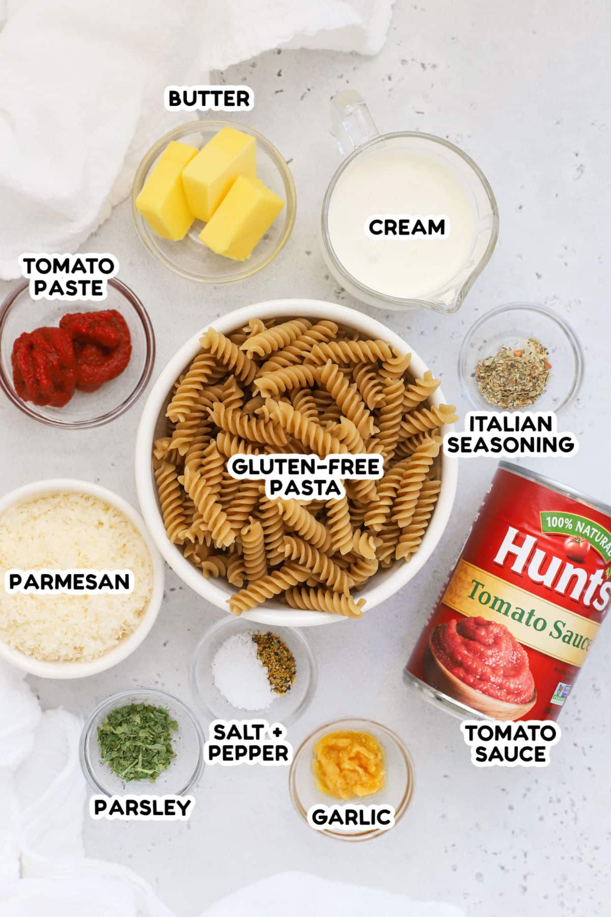 Ingredients for tomato cream sauce
